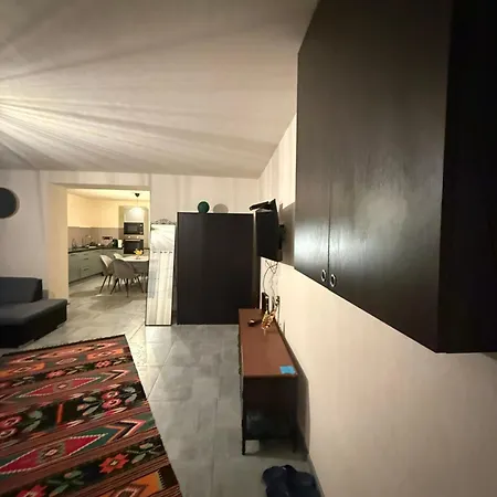 Maison Istoriquie Hébergement de vacances *