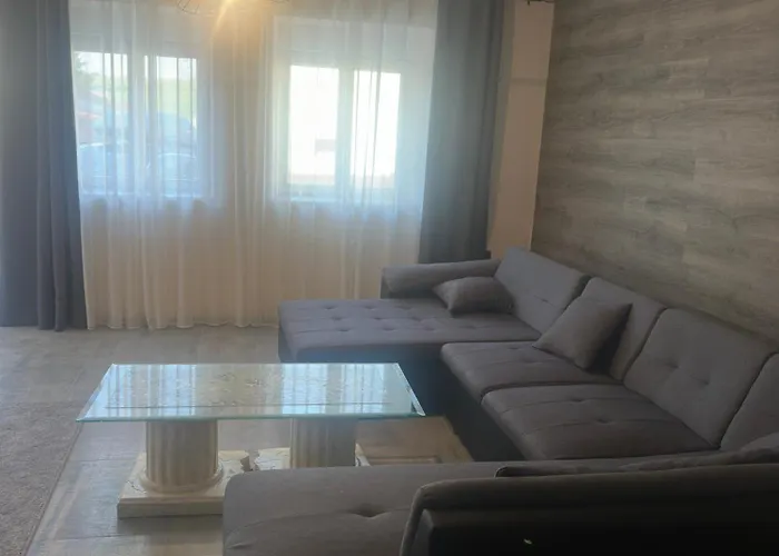 Maison Istoriquie * Vescheim